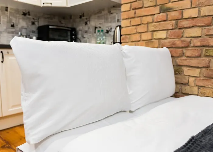 Garbary With Mezzanine By Bookinghost *