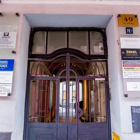 아파트 Garbary With Mezzanine By Bookinghost *